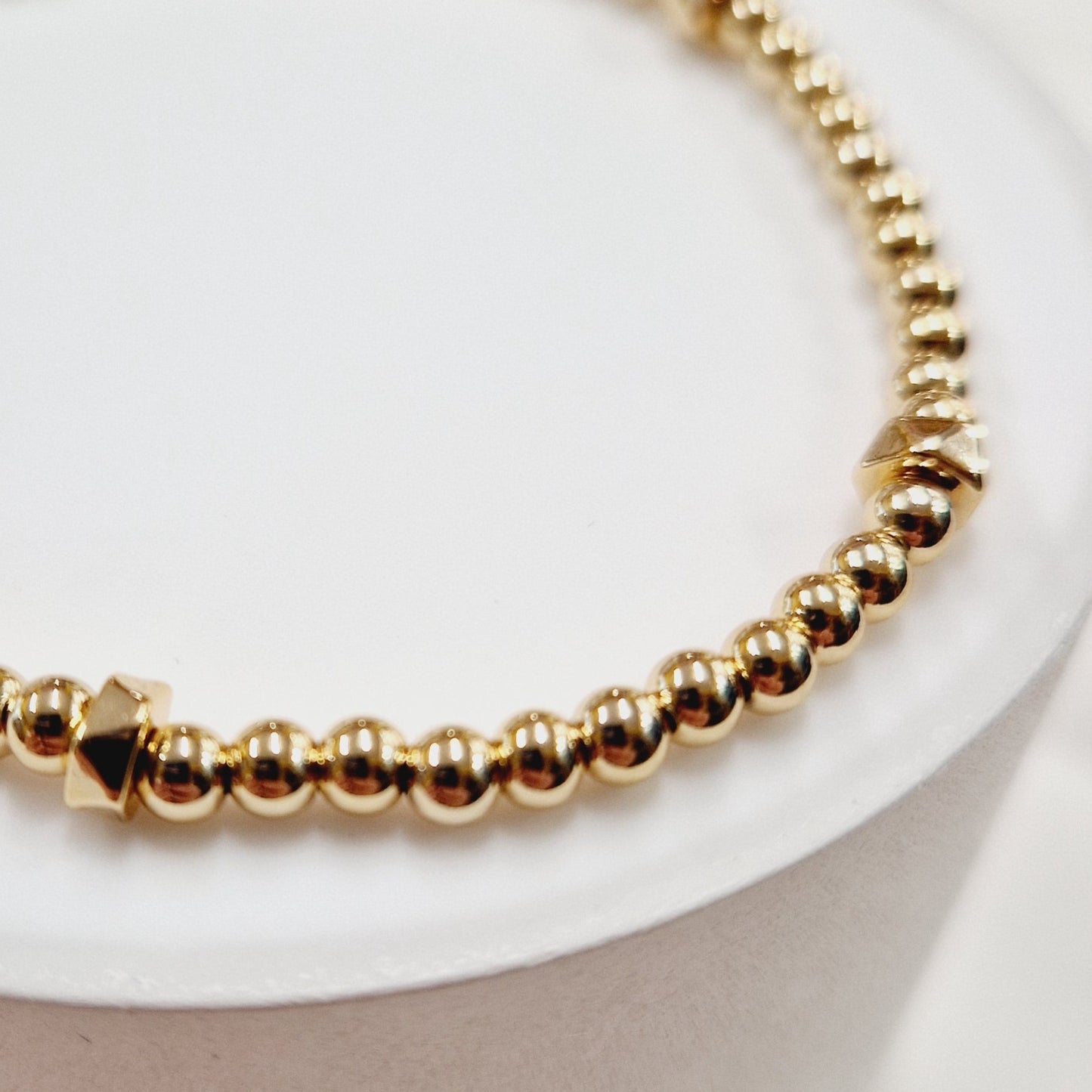 Absolute Jewellery Yellow Gold Beads Casual Bracelet