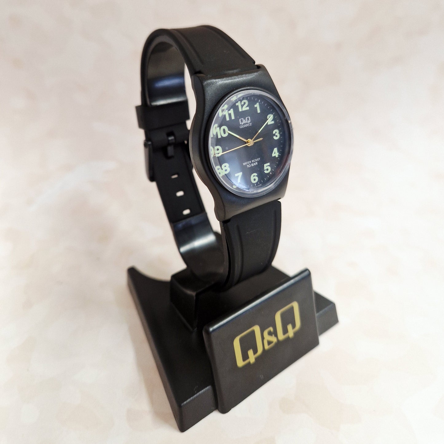 Q&Q Black Luminous Analog Watch – Model AY14118BK