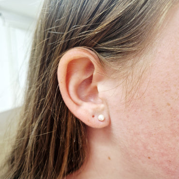 Sterling Silver Freshwater Button Pearl Stud Earrings