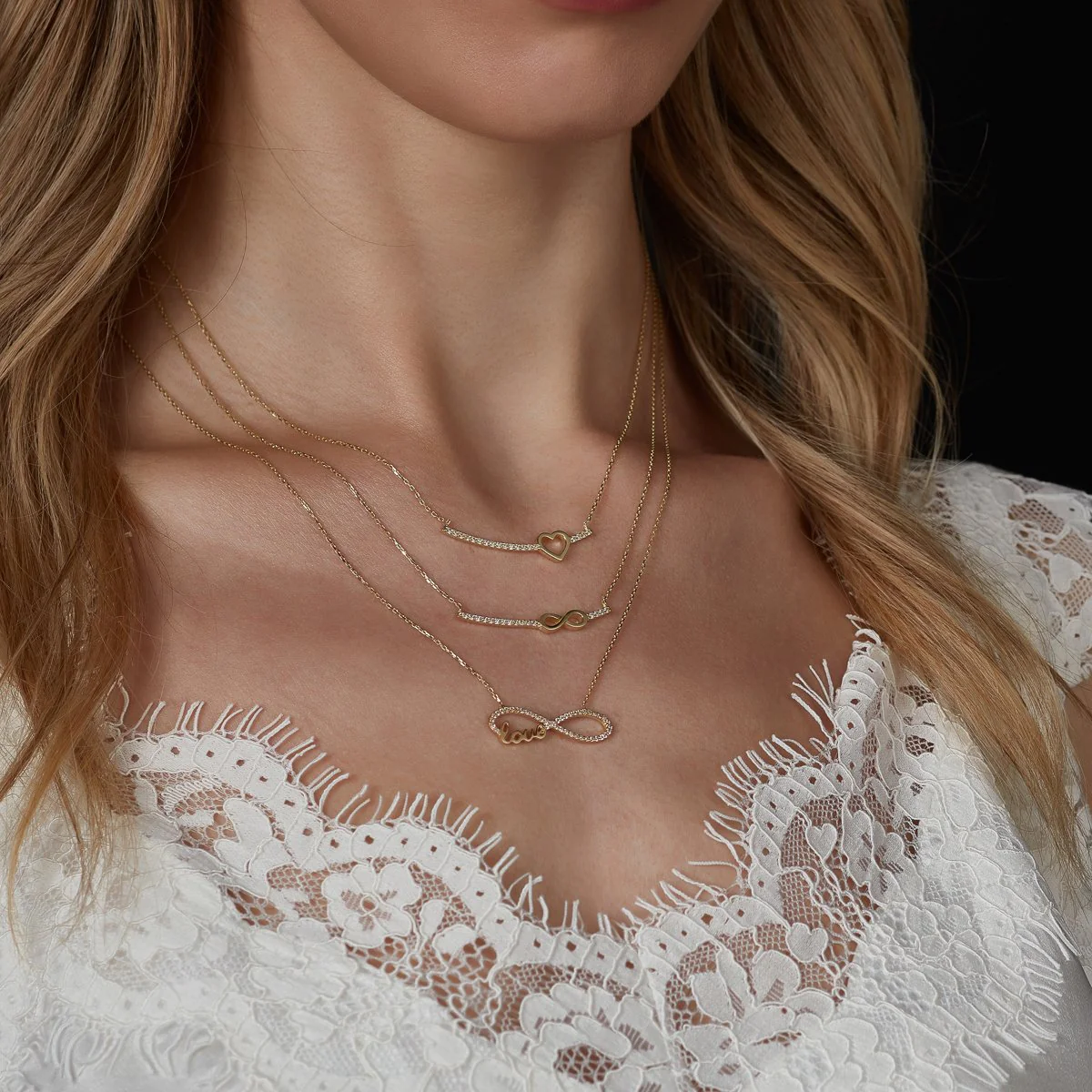 9ct Yellow Gold Infinity Bar Necklace