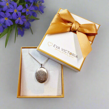 Sterling Silver Saint Christopher Photo Locket 18" chain