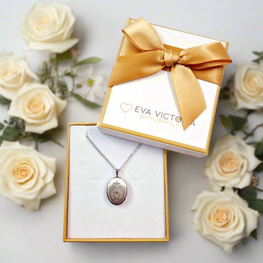 Holy Communion Sterling Silver Oval Photo Locket 18mm