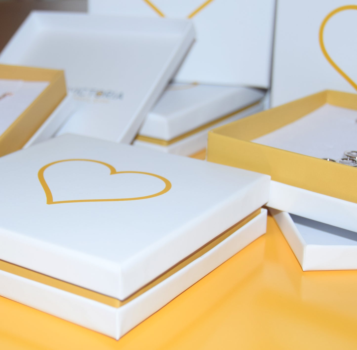 Minnie Mouse Inspired Diamante Rose Gold Pendant Gift Set Ireland