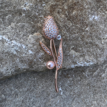 Peony White Pearl Diamante Rose Gold Brooch