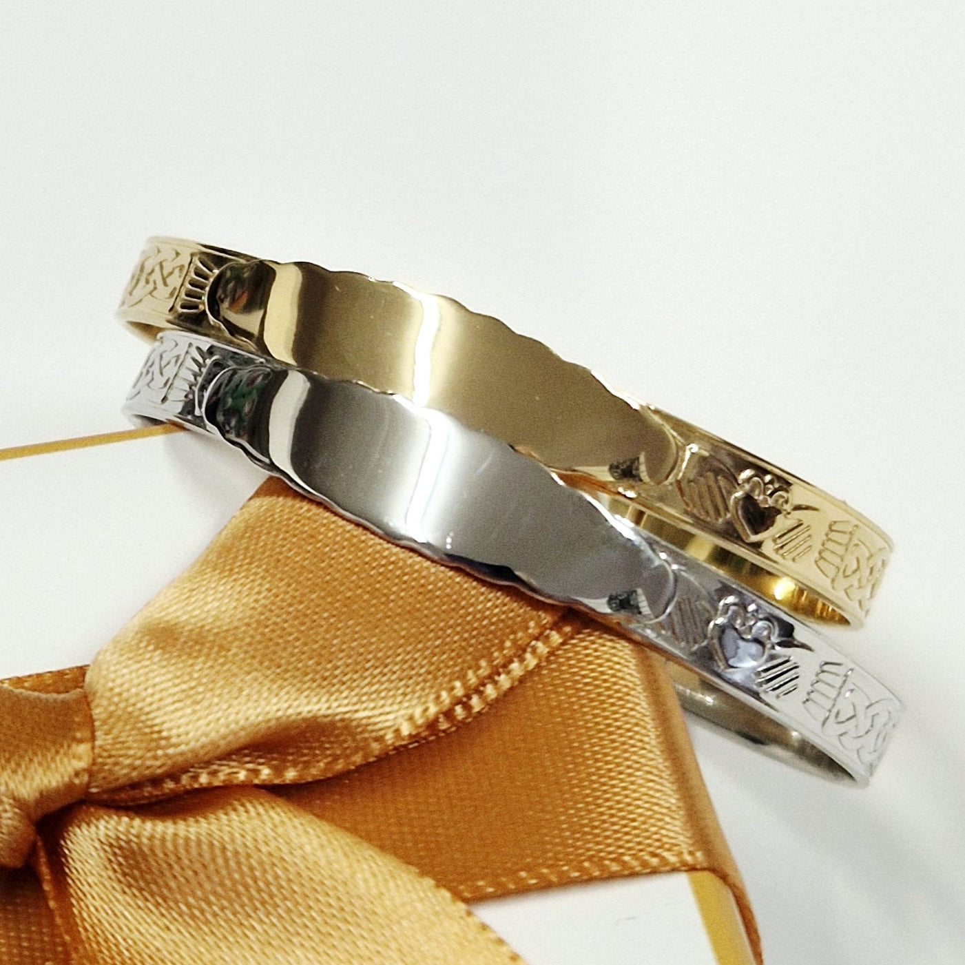 Engravable sterling silver christening baby bangle with claddagh motif, baptism gift