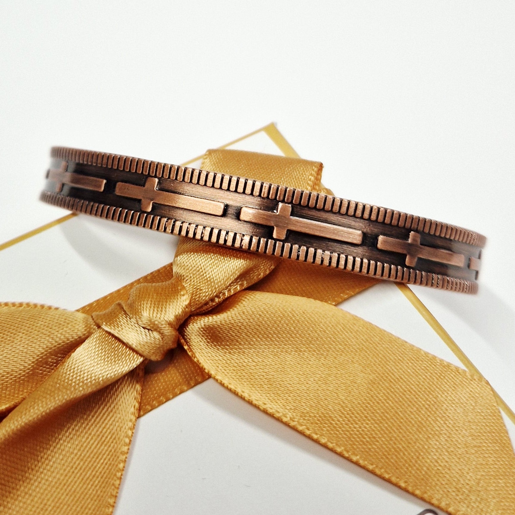 Pure copper magnetic bracelet with cross design Eva Victoria