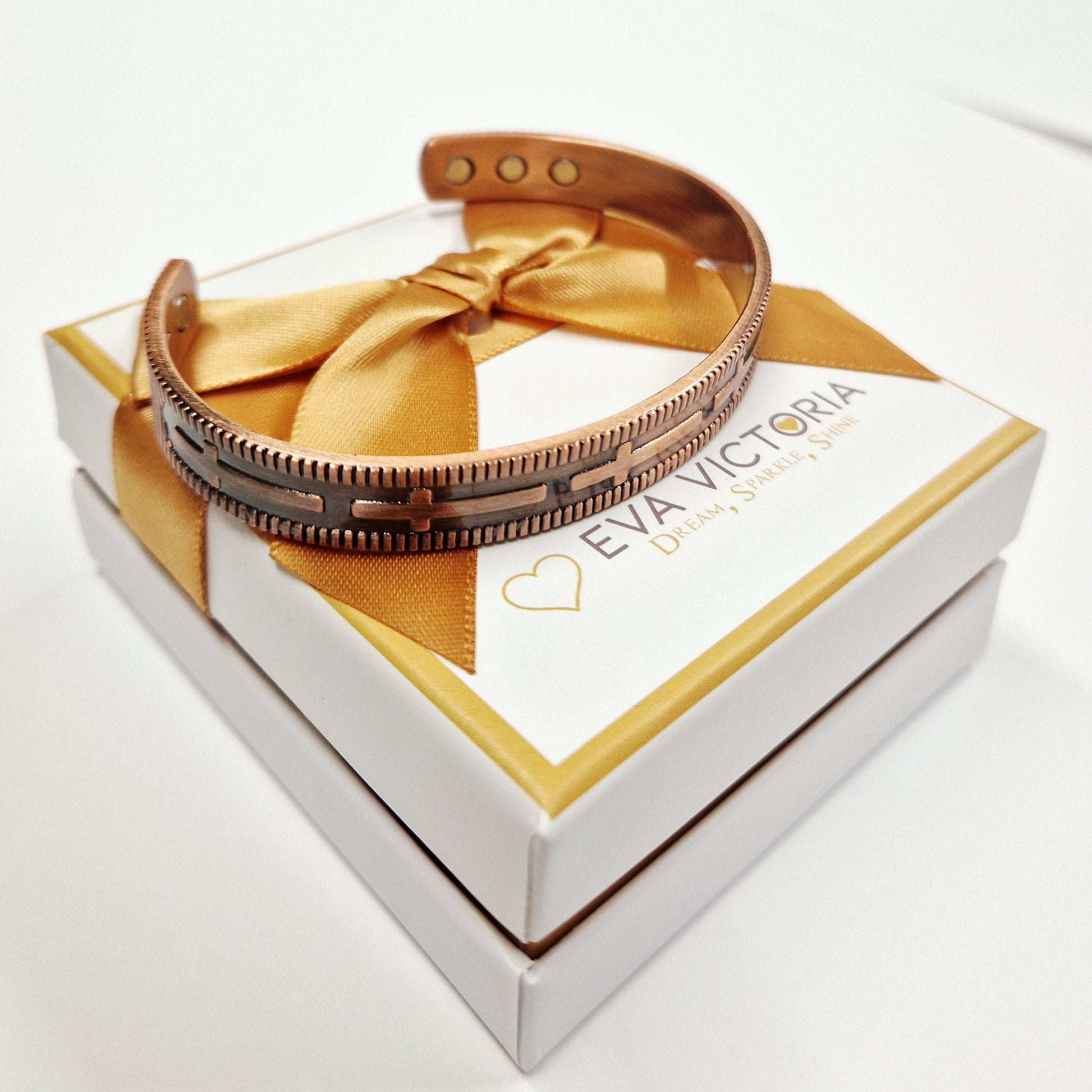 Unisex copper magnetic therapy bangle Ireland - Eva Victoria