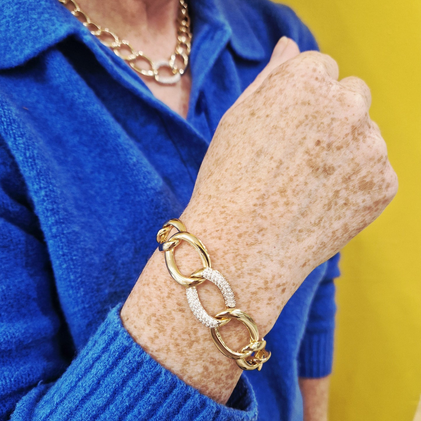 Absolute Jewellery Yellow Gold Chunky Chain Bracelet Eva Victoria Ireland