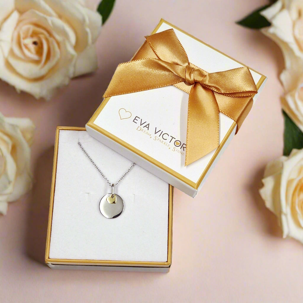 Engravable jewellery for children and adults Ireland Eva Victoria