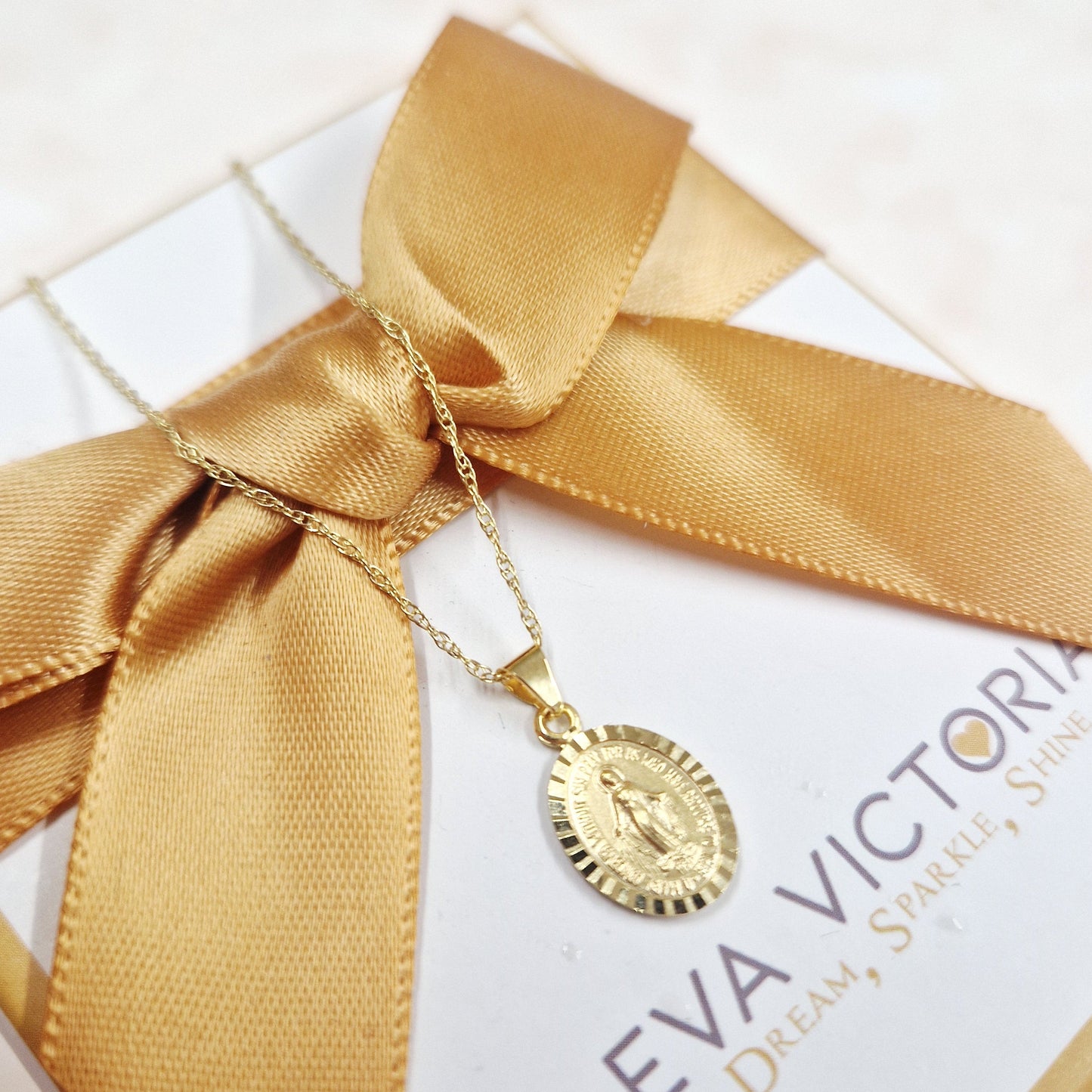 9ct Gold Miraculous Medal 12mm unisex shop in ireland