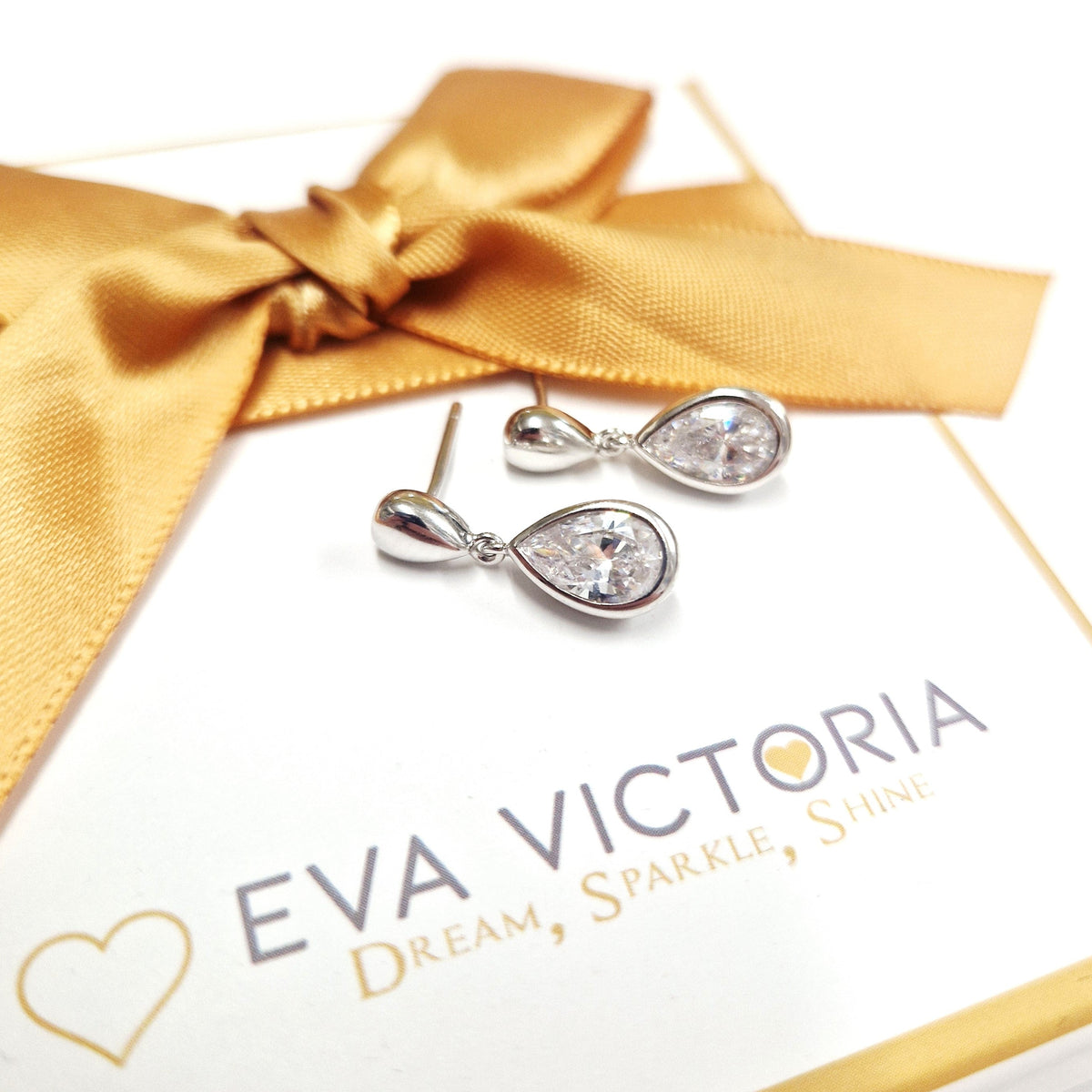 925 sterling silver clear teardrop stud earrings eva victoria ireland