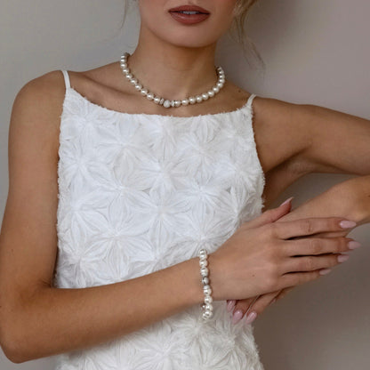 Absolute Jewellery Classic Pearl & Crystal Bracelet