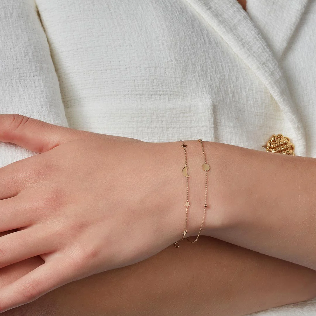 9ct Yellow Gold Small Circle & Ball Bracelet