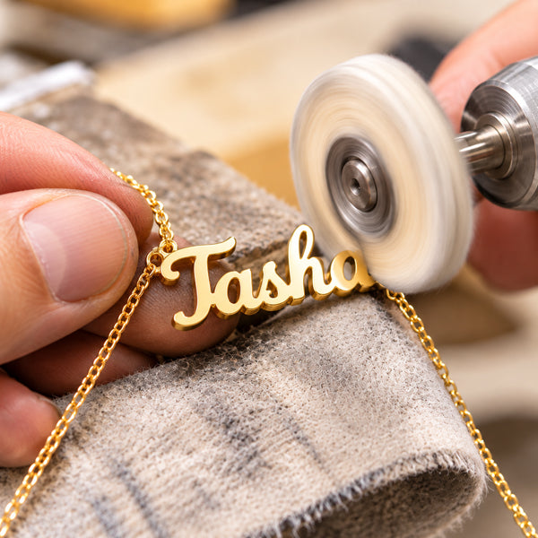 Polishing a personalised name necklace
