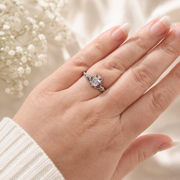 Sterling Silver Cubic Zirconia Claddagh Ring