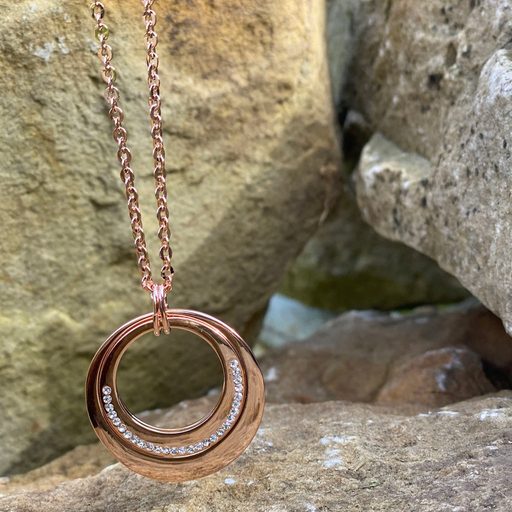 Shop Dreamy Rose Gold Long Minimal Circle Necklace