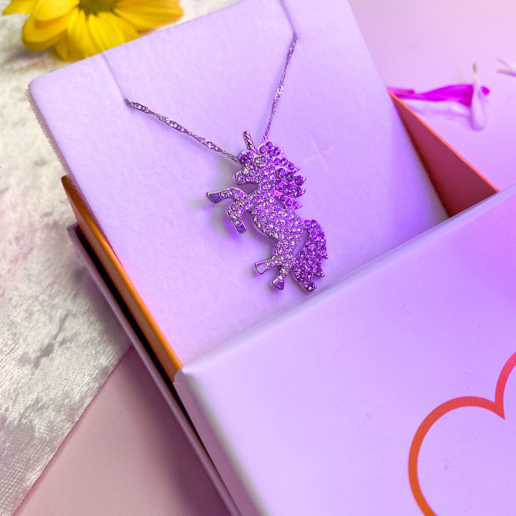 Eva Diamante Amethyst Crystals Unicorn Pendant Gift Set